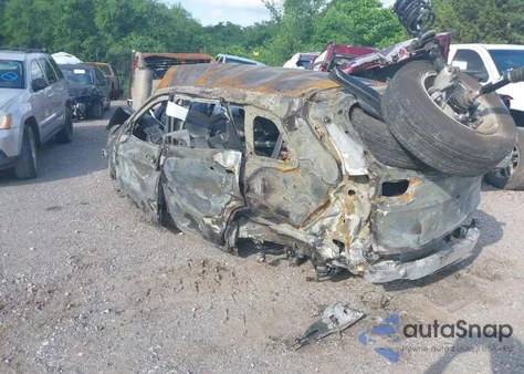 2016 Jeep Cherokee Latitude z USA, uszkodzony, nr VIN 1C4PJMCS4GW214156